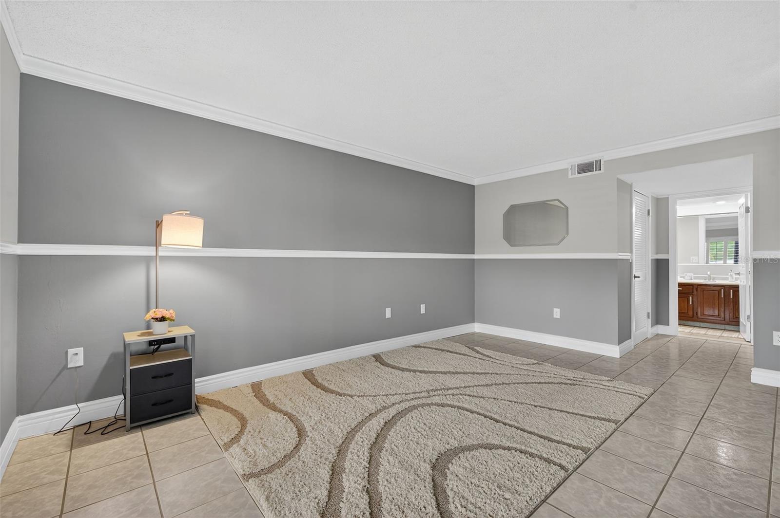 Image 29 of 54 For 2591 Countryside Boulevard 5107