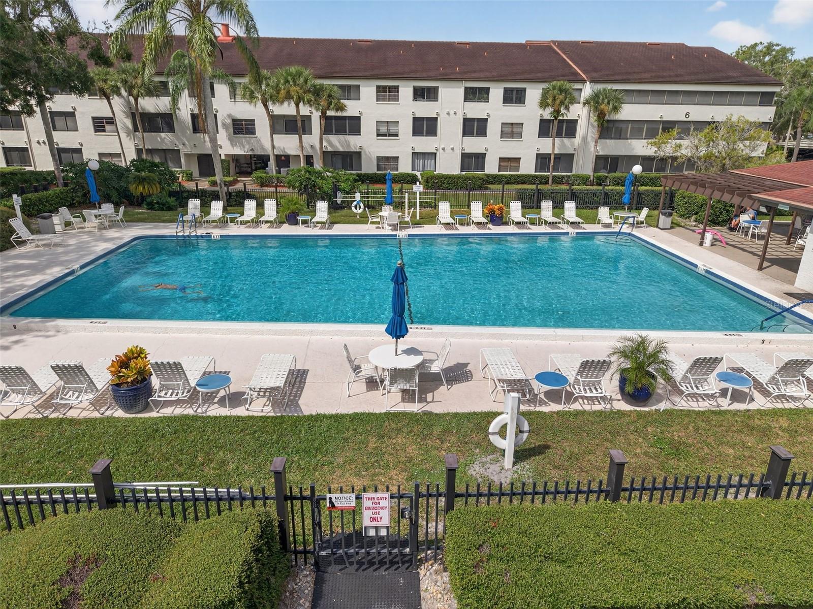 Image 3 of 54 For 2591 Countryside Boulevard 5107