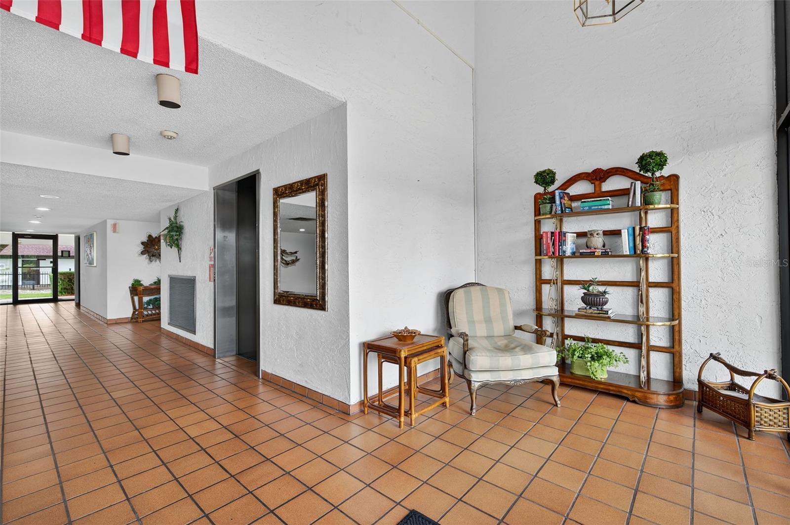 Image 7 of 54 For 2591 Countryside Boulevard 5107