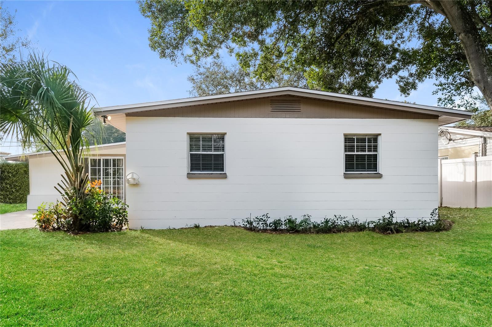 Image 15 of 16 For 4109 Bay Avenue