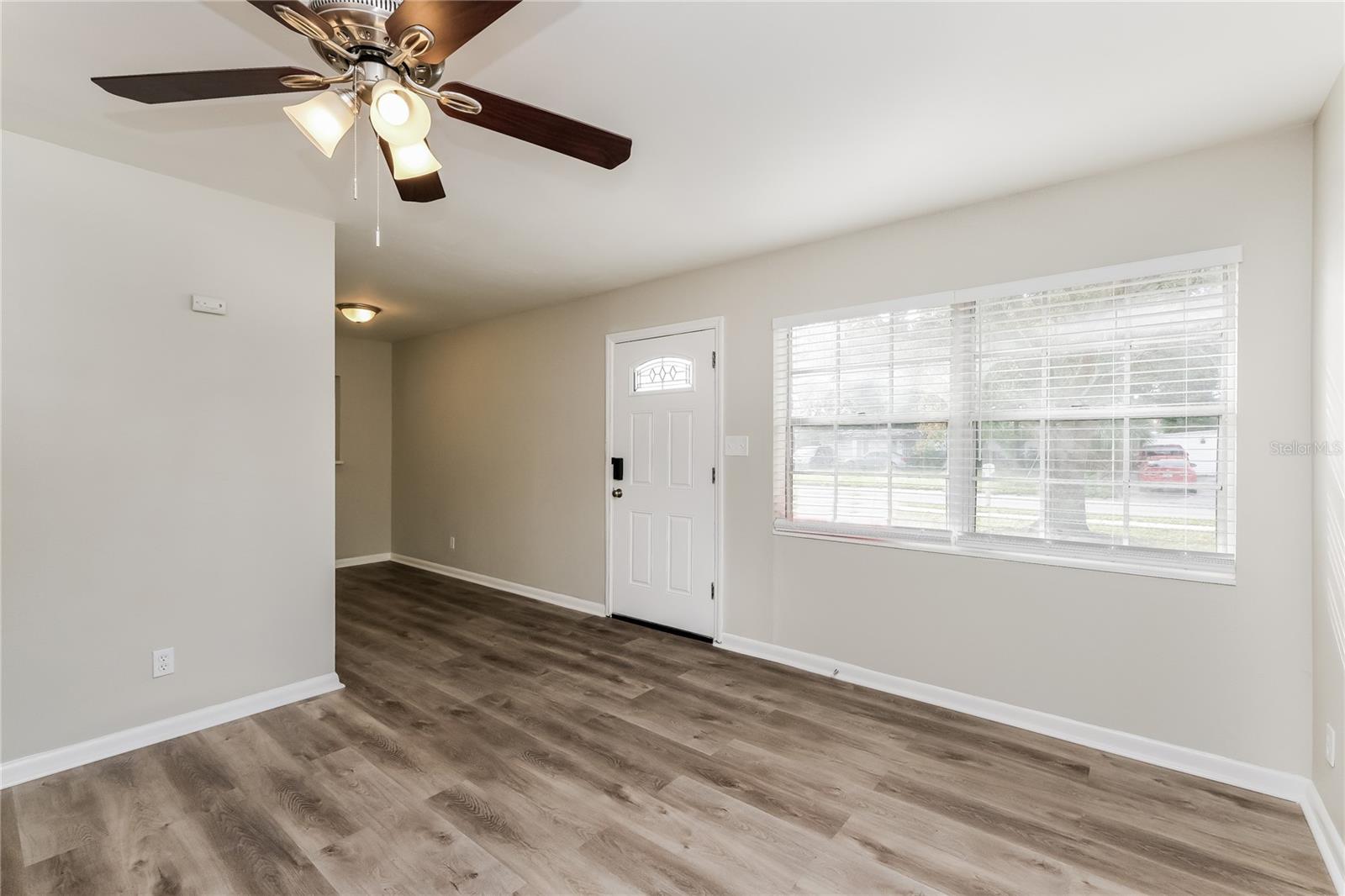 Image 2 of 16 For 4109 Bay Avenue