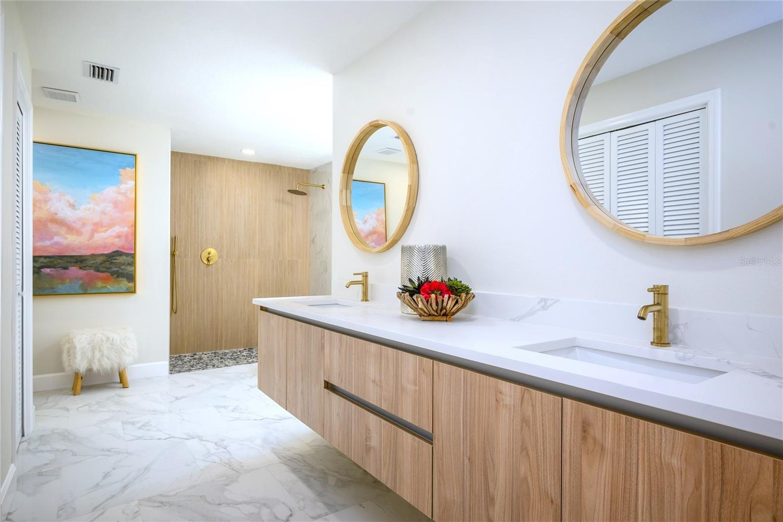 Image 15 of 25 For 13903 Wolcott Drive