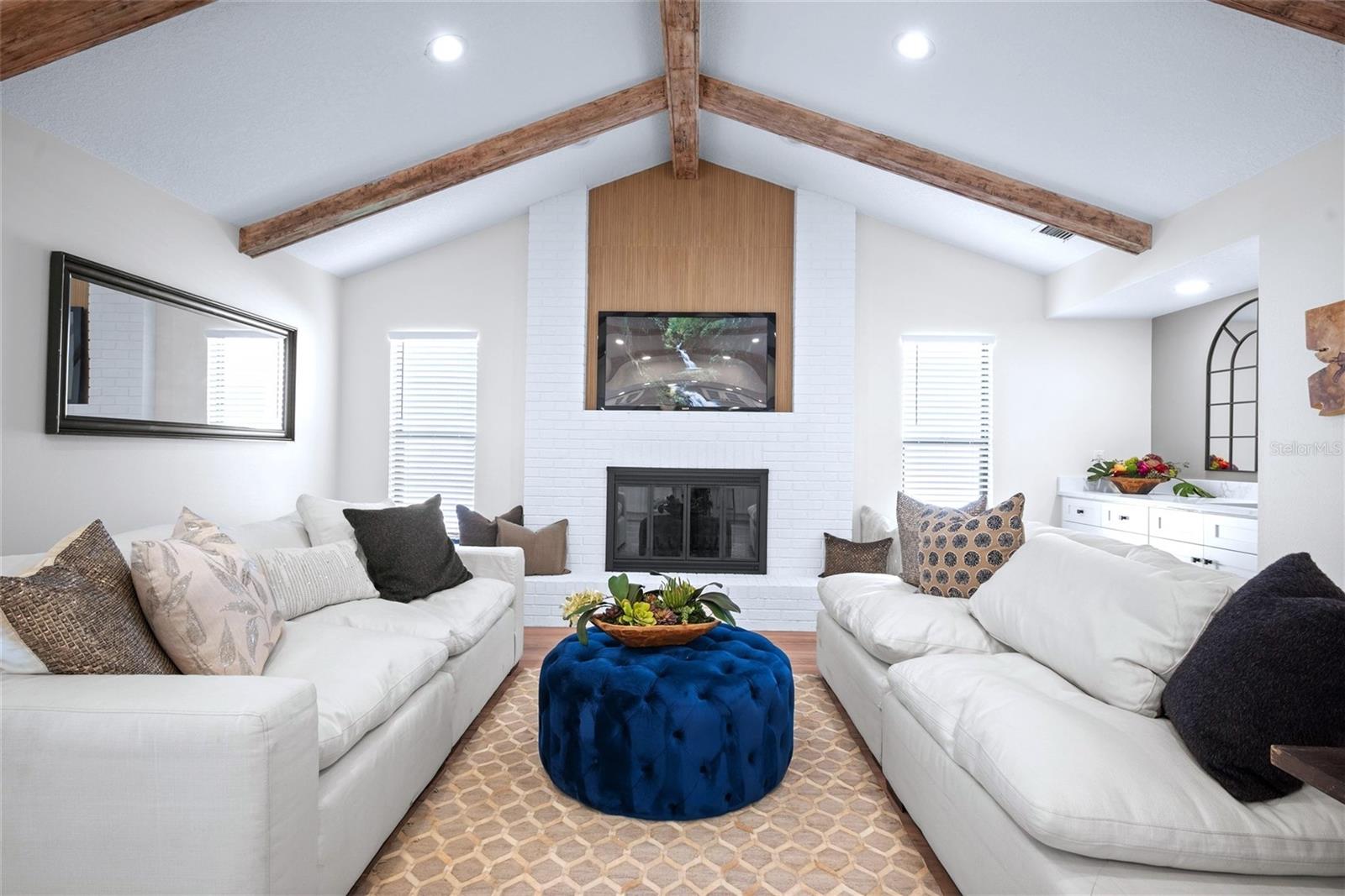 Image 4 of 25 For 13903 Wolcott Drive