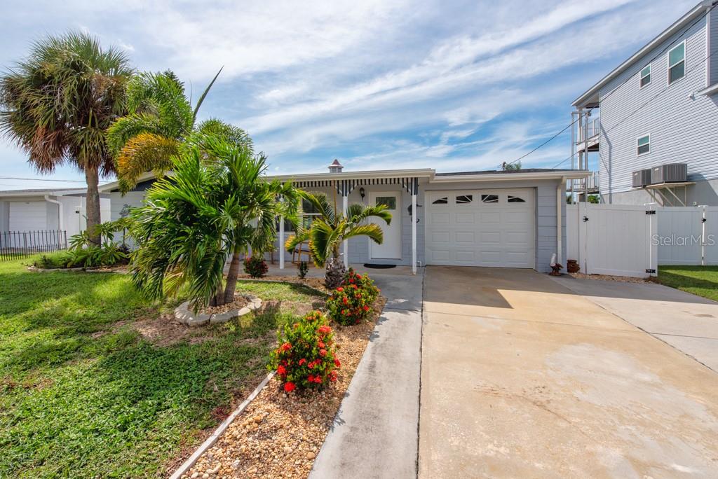 Image 38 of 50 For 13429 Lisa Drive