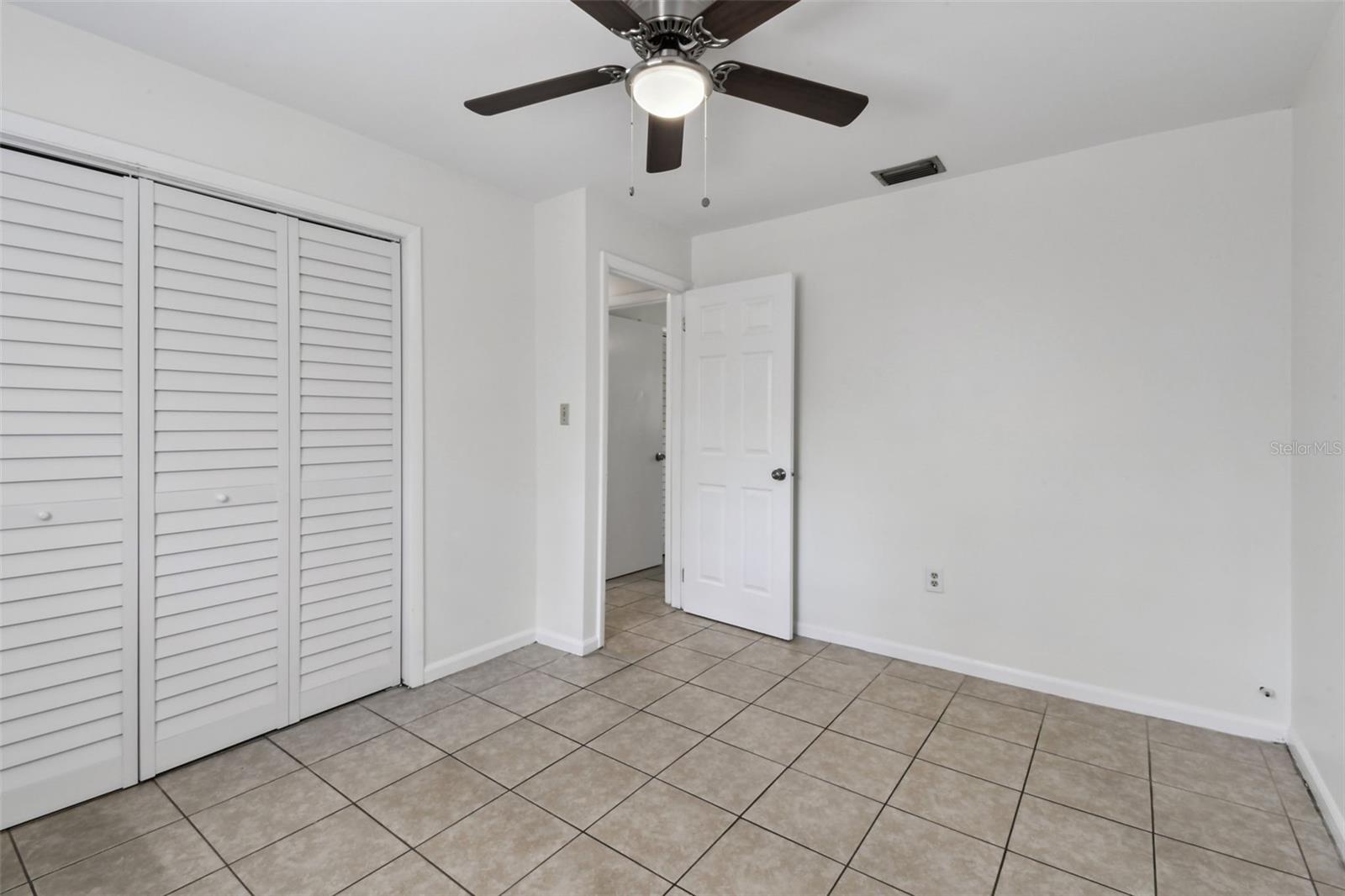 Image 19 of 38 For 4117 Sewaha Street