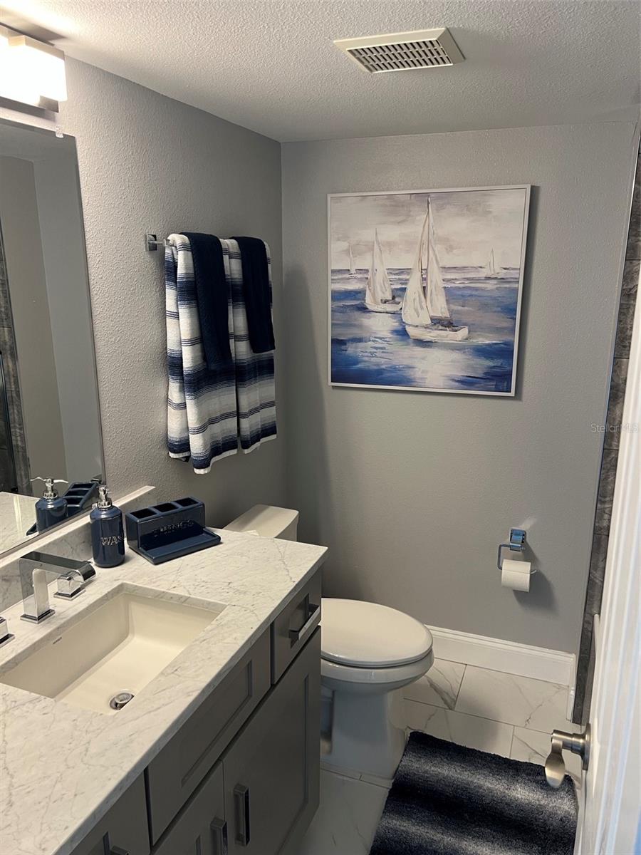 Image 20 of 21 For 1270 Gulf Boulevard 401