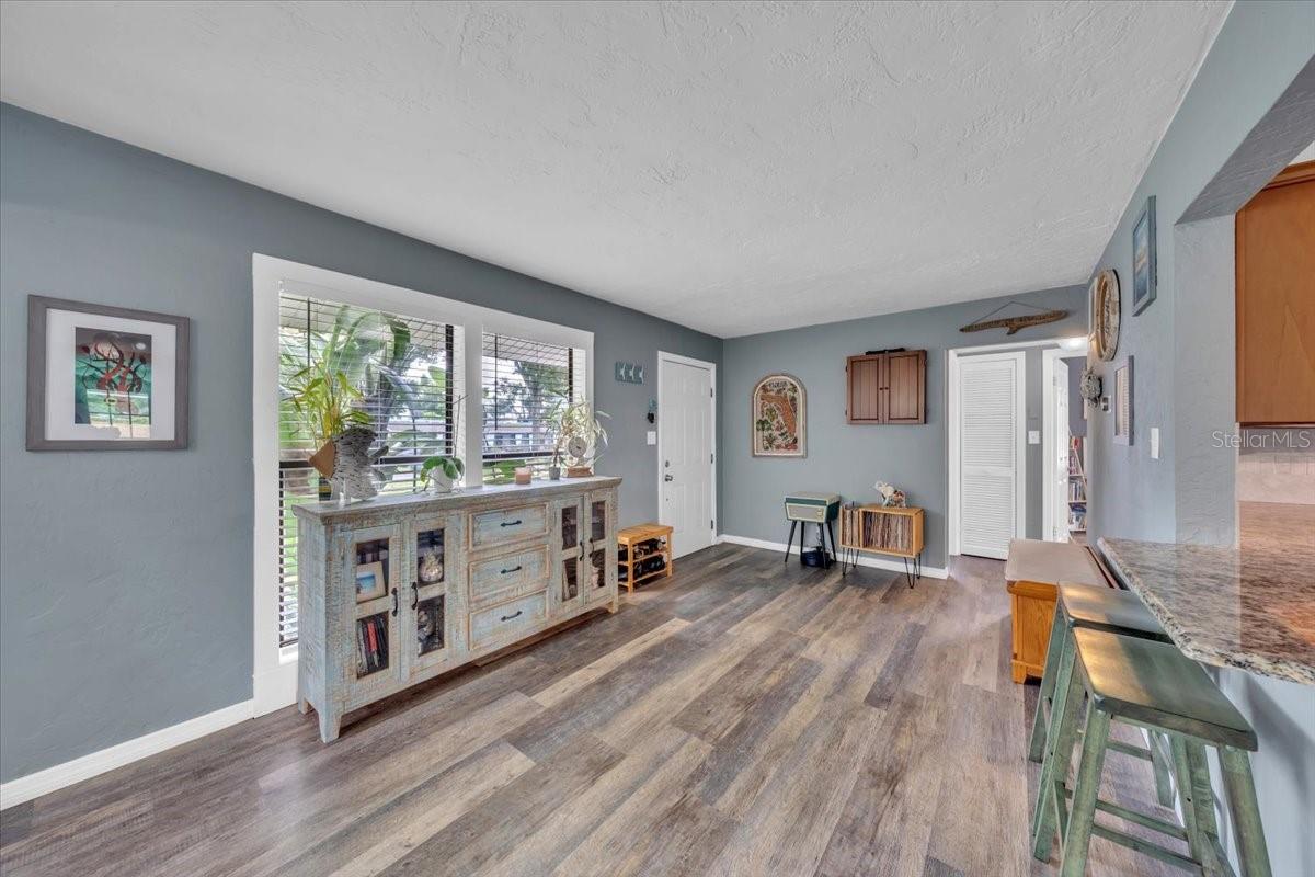 Image 12 of 57 For 2701 48th Avenue N