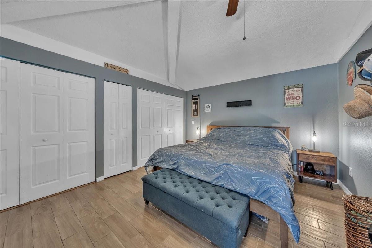 Image 32 of 57 For 2701 48th Avenue N
