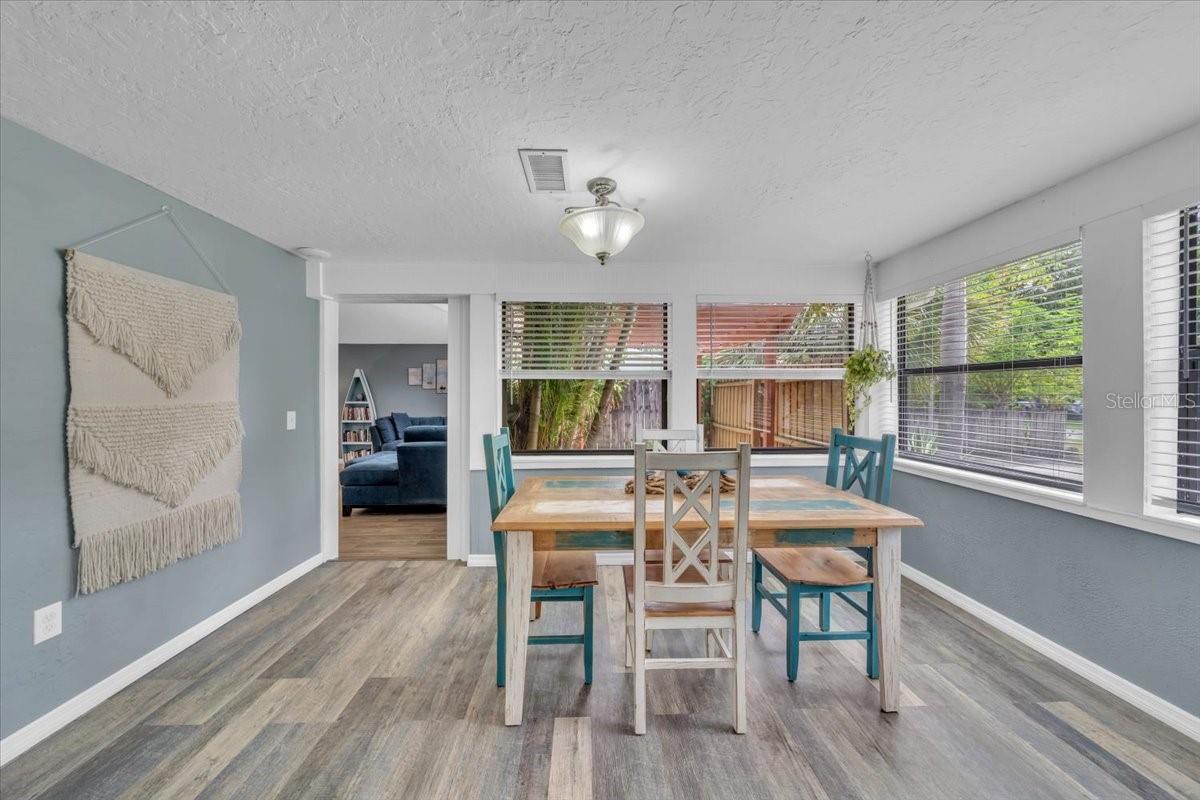 Image 8 of 57 For 2701 48th Avenue N