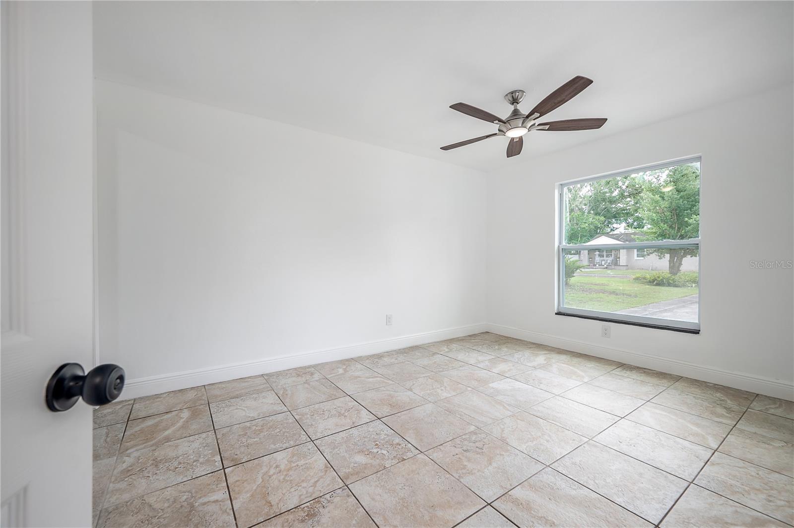 Image 19 of 32 For 807 Virginia Avenue