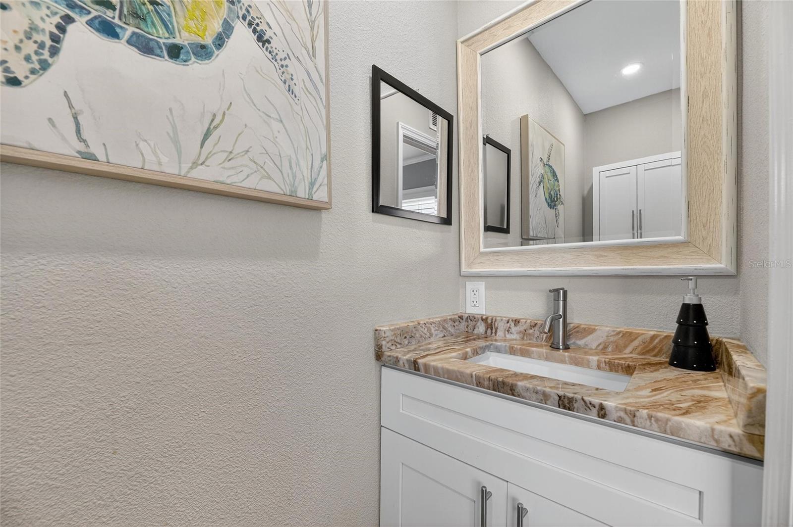 Image 34 of 61 For 1000 Apollo Beach Boulevard 204