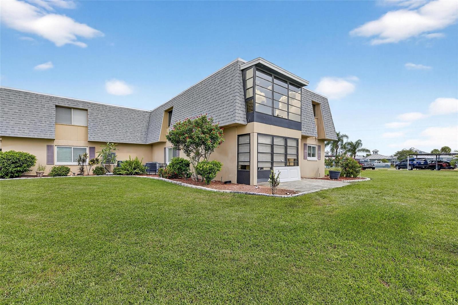 Image 41 of 61 For 1000 Apollo Beach Boulevard 204