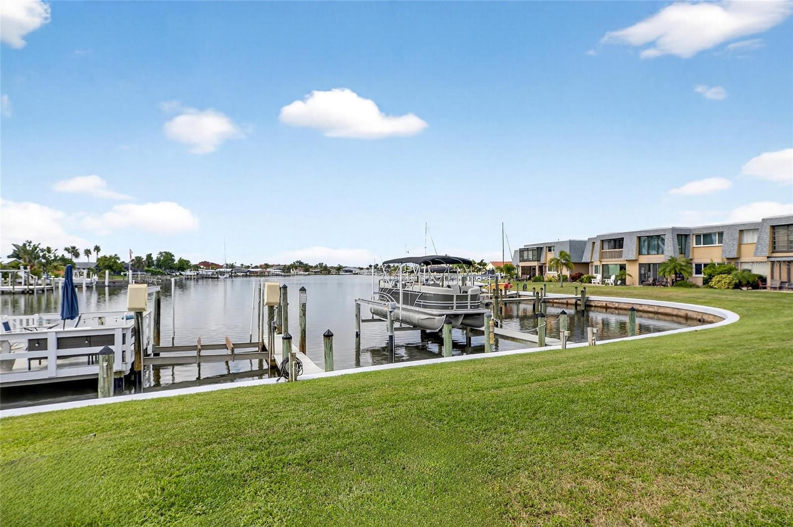 Image 42 of 61 For 1000 Apollo Beach Boulevard 204