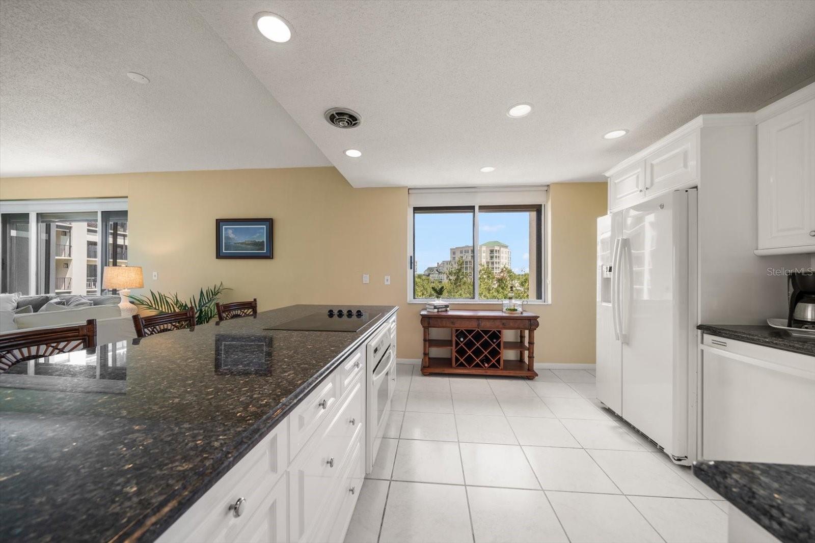 Image 15 of 57 For 4 Belleview Boulevard 507