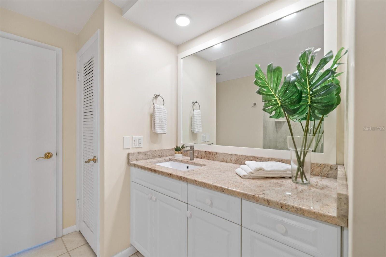 Image 32 of 57 For 4 Belleview Boulevard 507