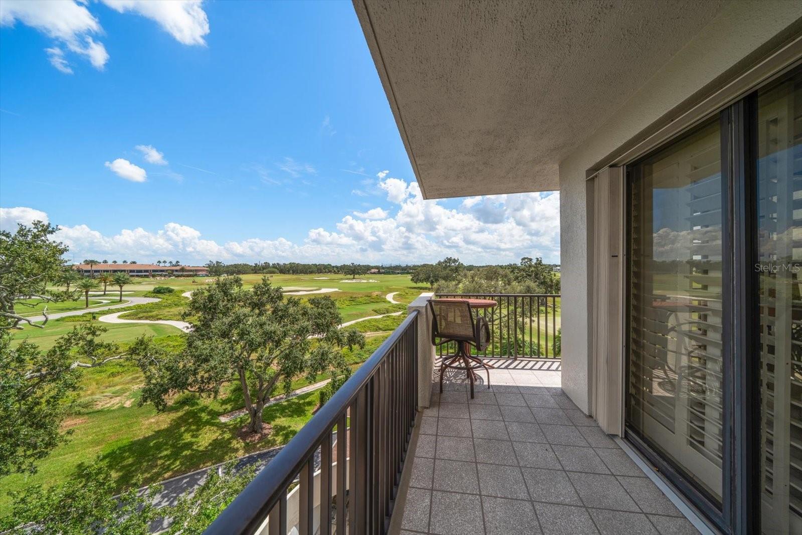 Image 9 of 57 For 4 Belleview Boulevard 507