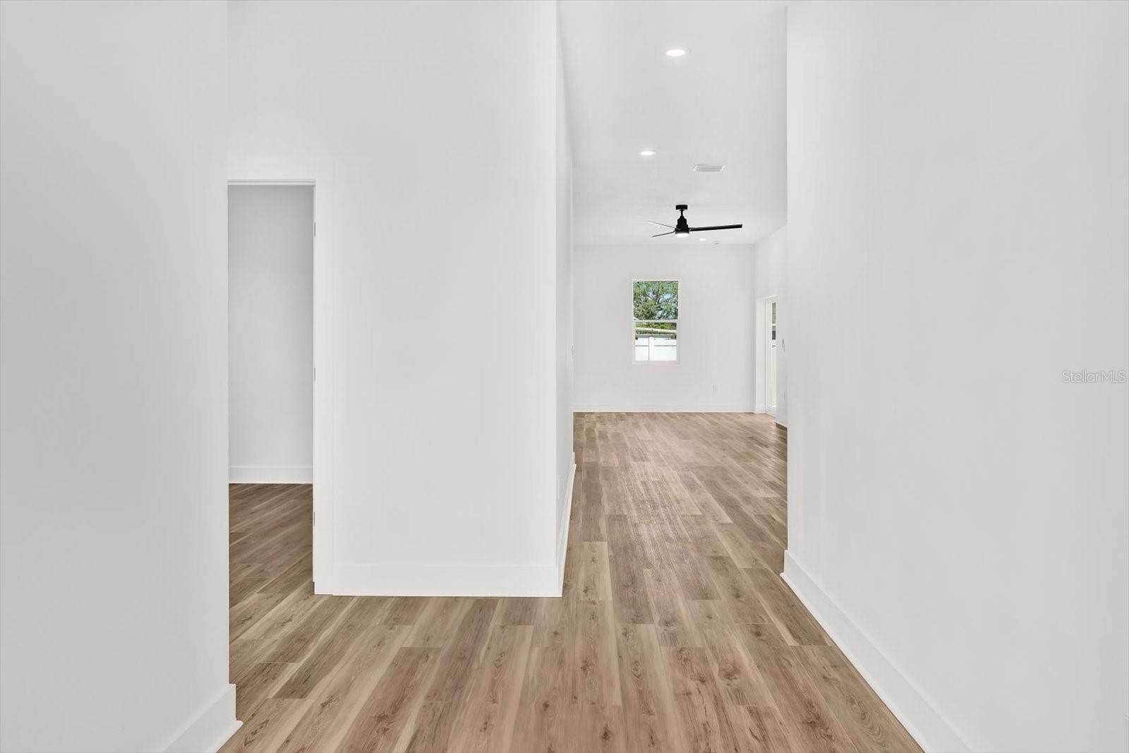 Image 5 of 36 For 6193 108th Avenue N