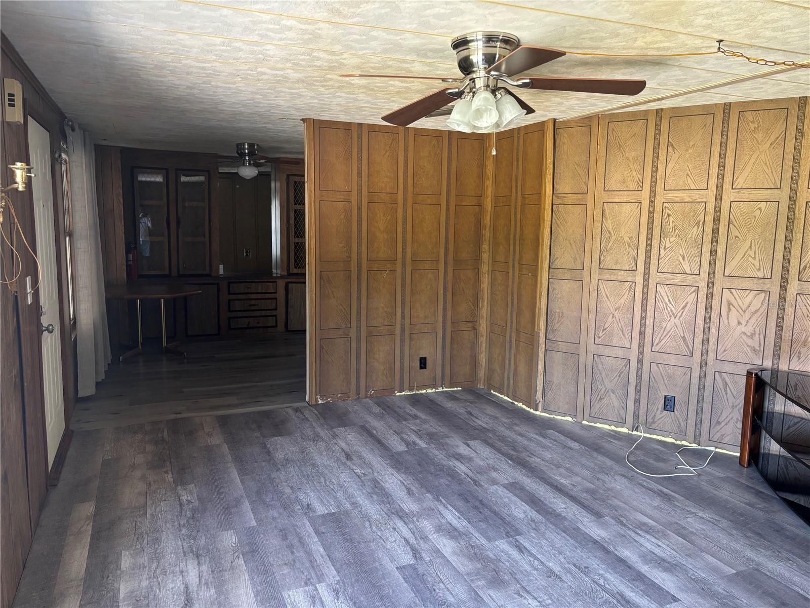 Image 4 of 4 For 6056 109th Avenue N