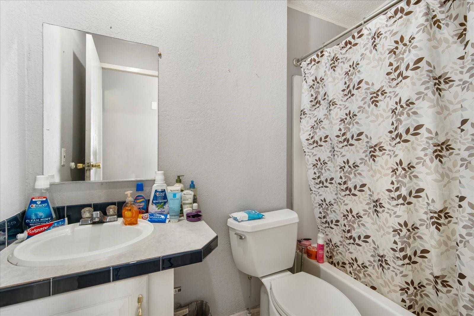 Image 10 of 23 For 4120 Laurel Crest Drive