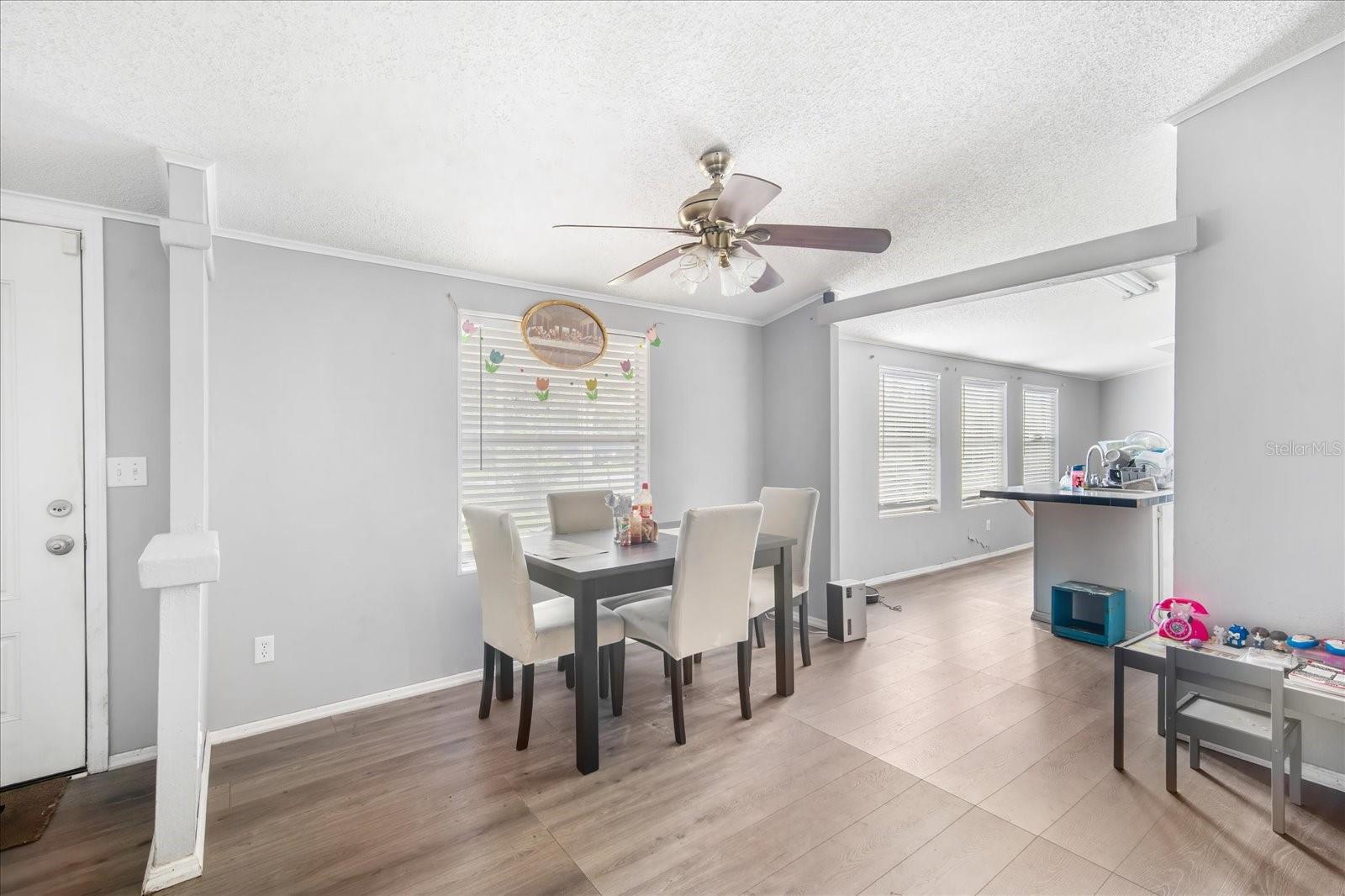 Image 6 of 23 For 4120 Laurel Crest Drive