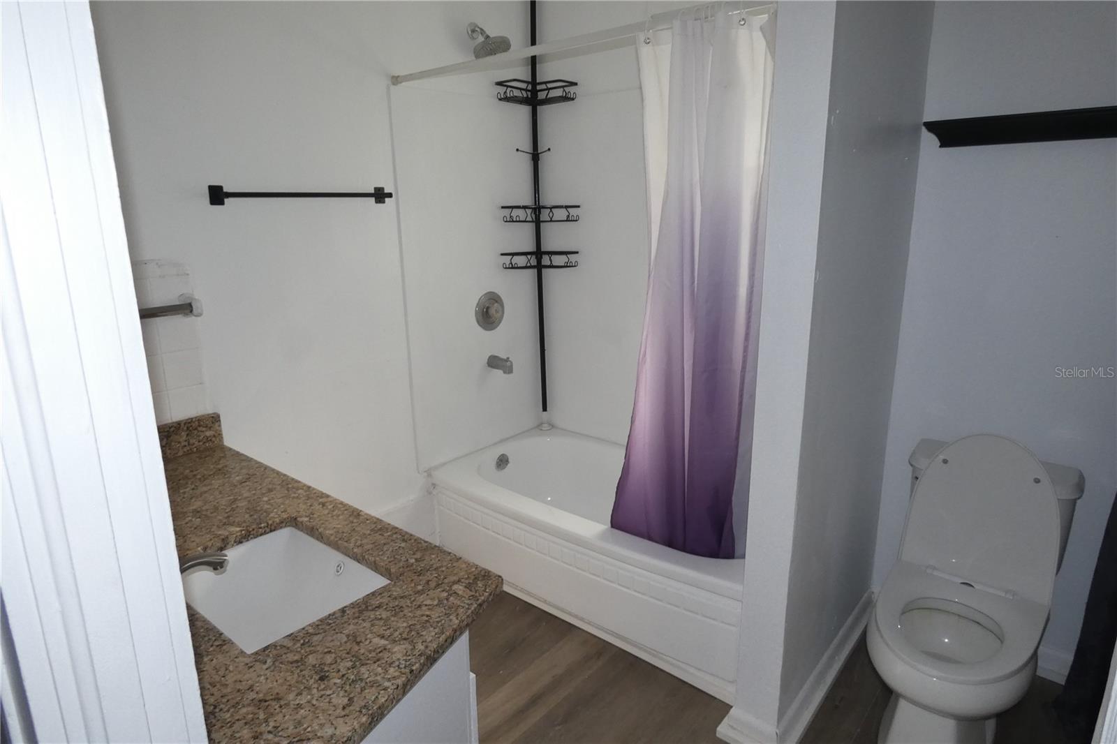Image 11 of 15 For 2567 15th Avenue N