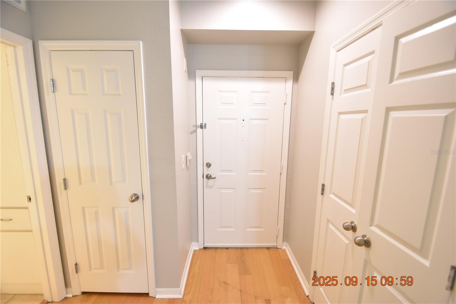 Image 10 of 49 For 1810 Palm Avenue 6201