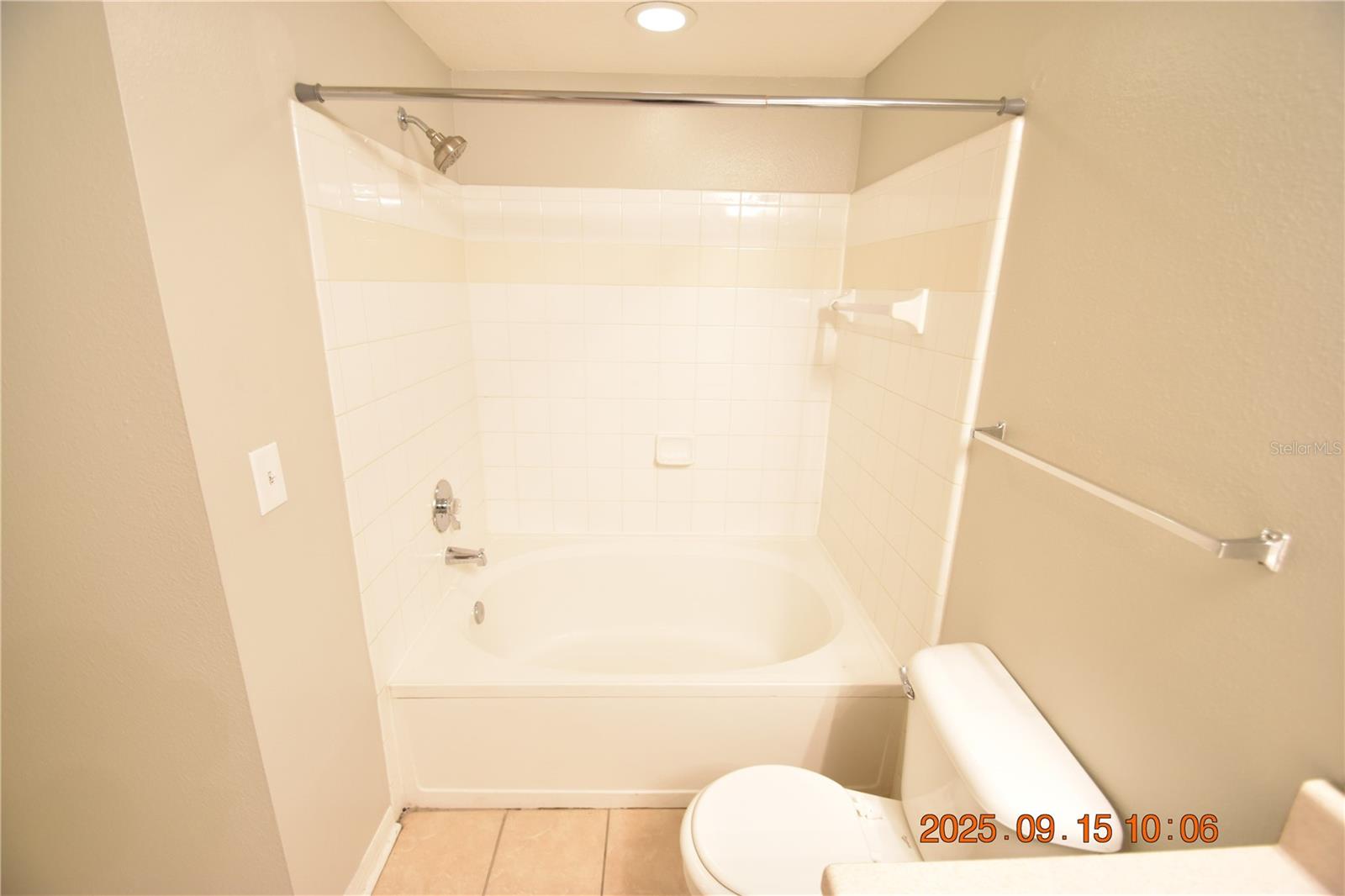 Image 30 of 49 For 1810 Palm Avenue 6201
