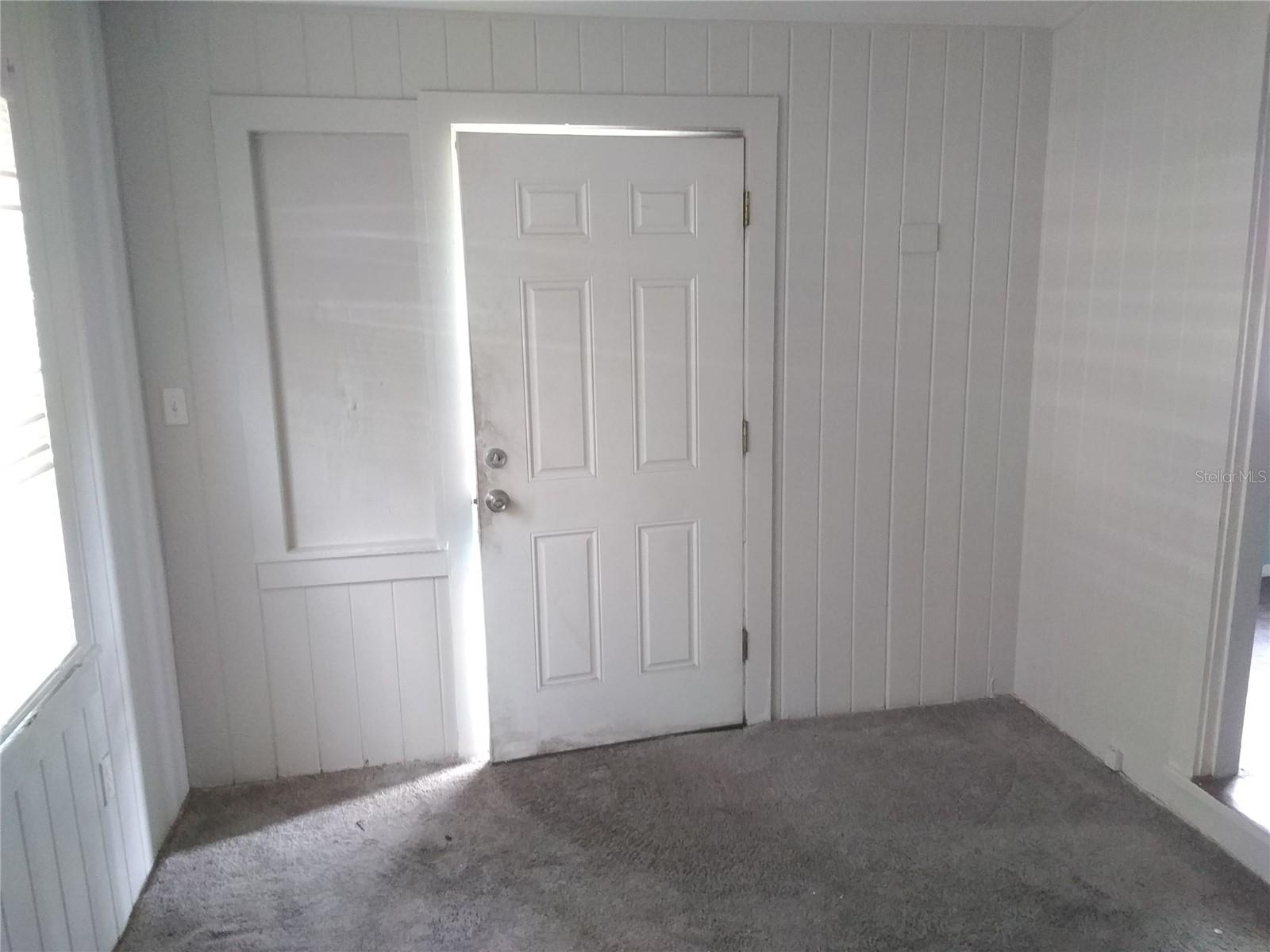 Image 11 of 18 For 3934 40th Avenue N