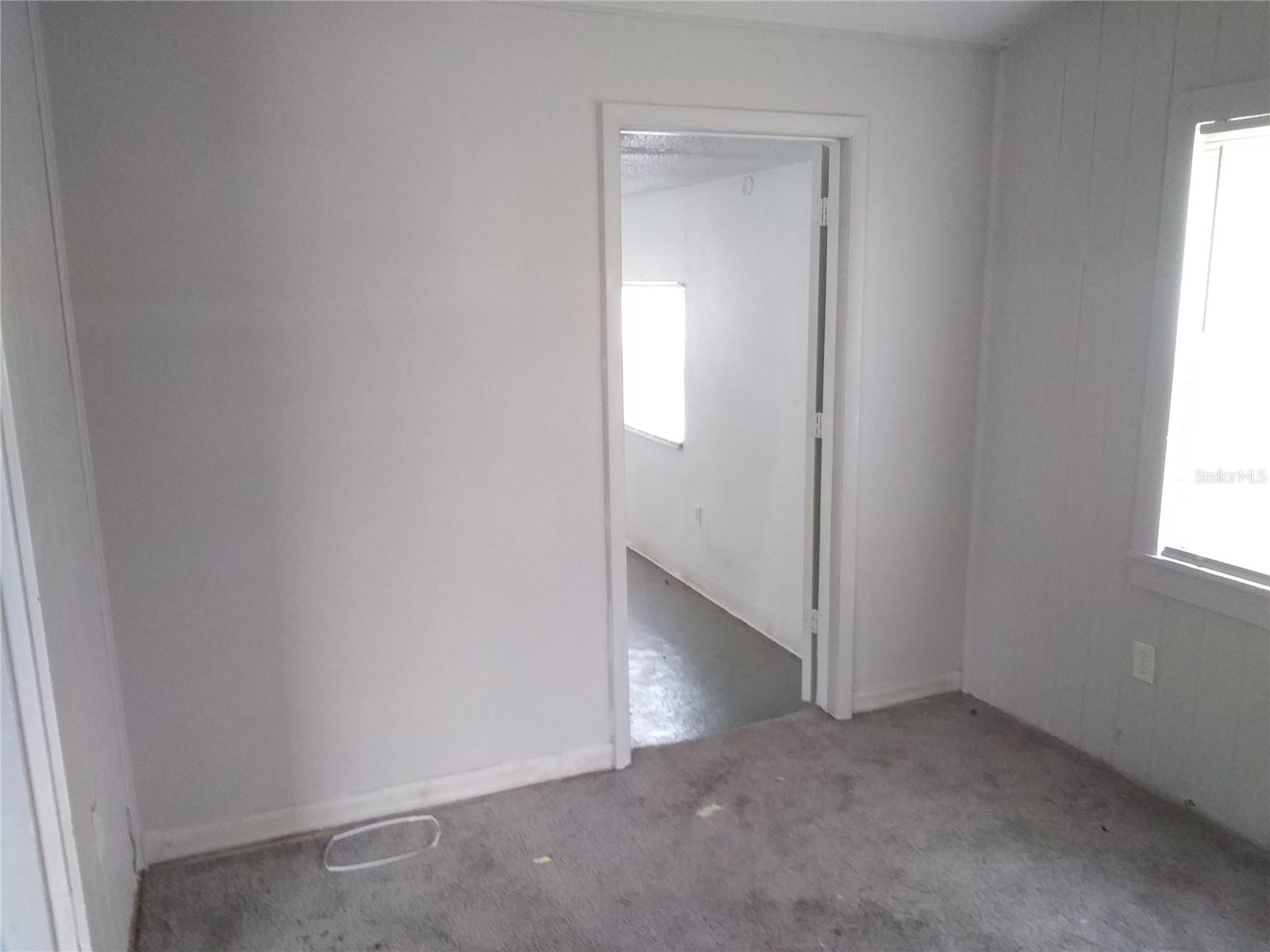 Image 12 of 18 For 3934 40th Avenue N