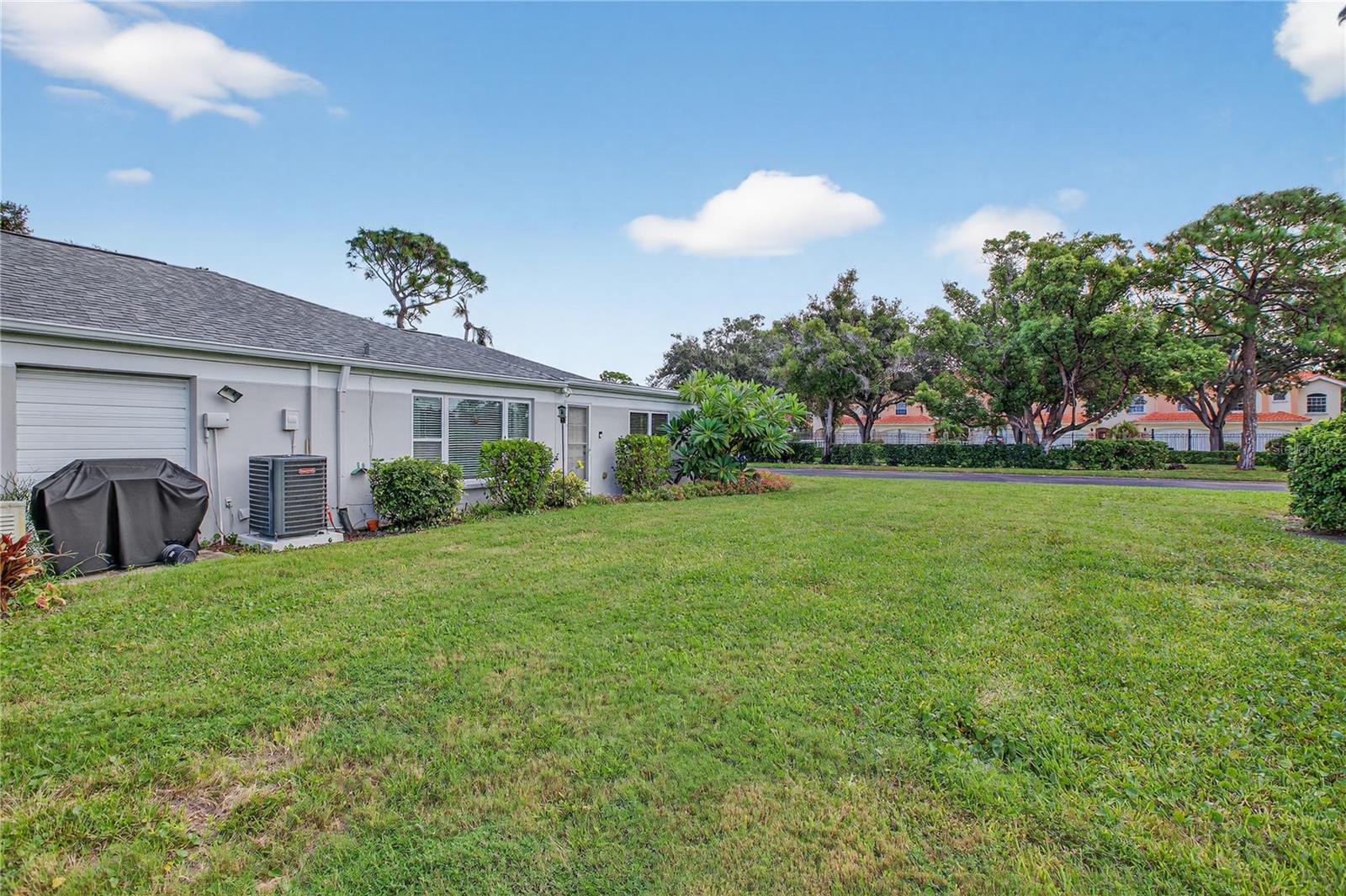 Image 3 of 26 For 8080 Annwood Road