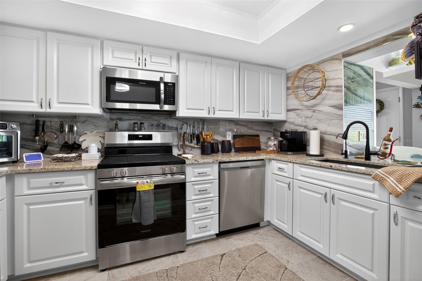 Image 8 of 26 For 8080 Annwood Road
