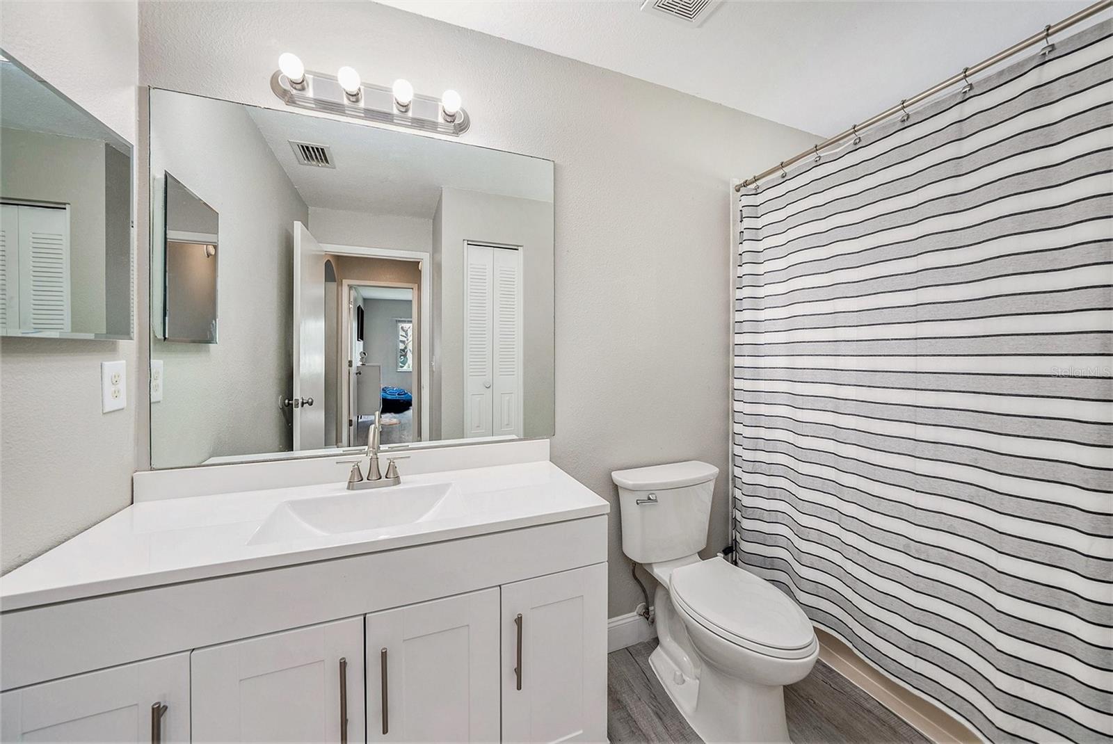 Image 15 of 30 For 4601 Copper Lane