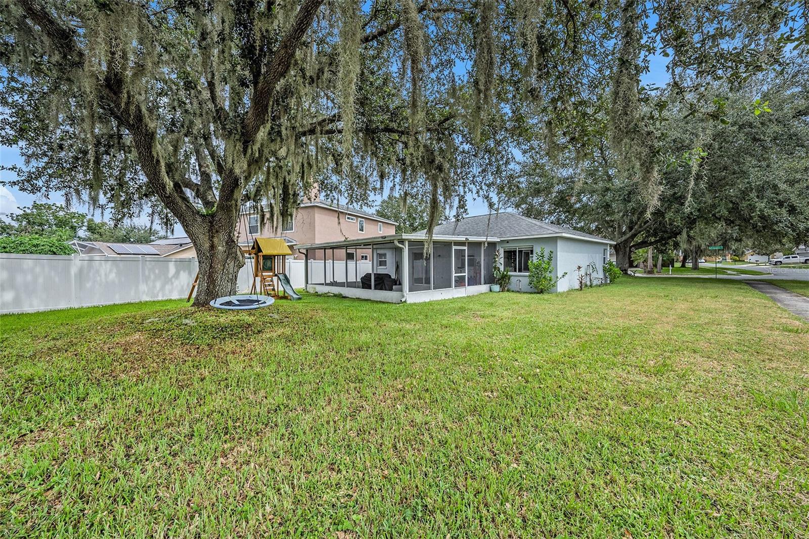 Image 2 of 30 For 4601 Copper Lane