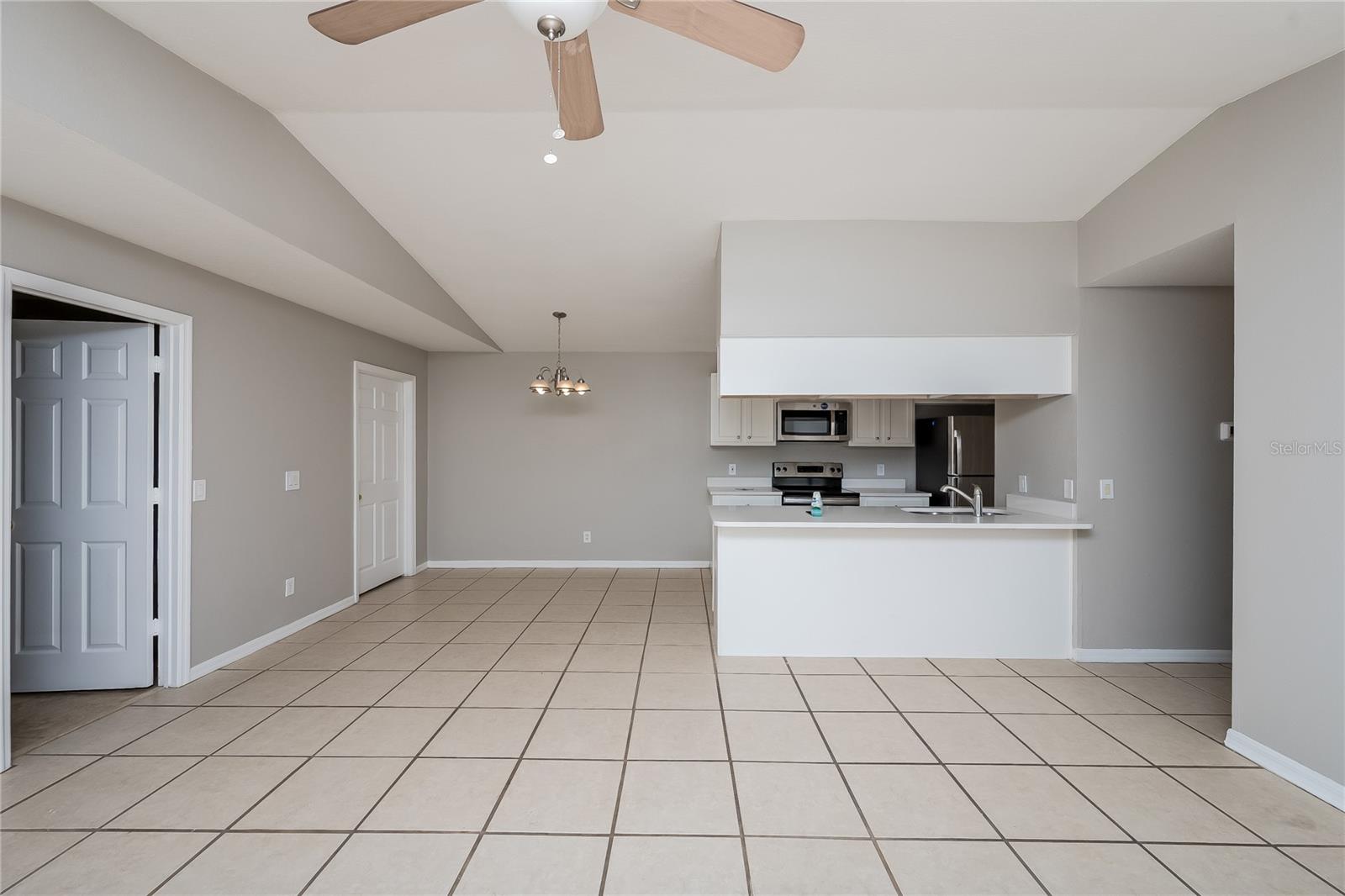Image 2 of 16 For 828 Trina Lane