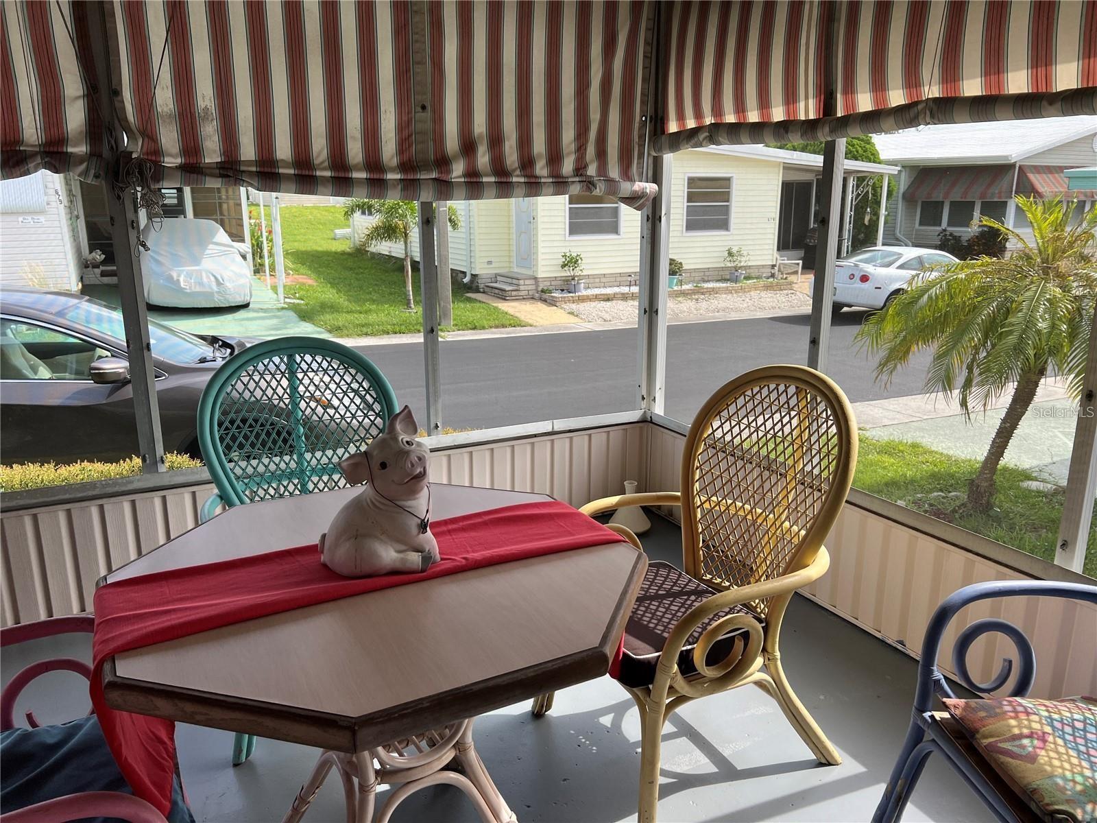 Image 14 of 26 For 727 Sugar Palm Street