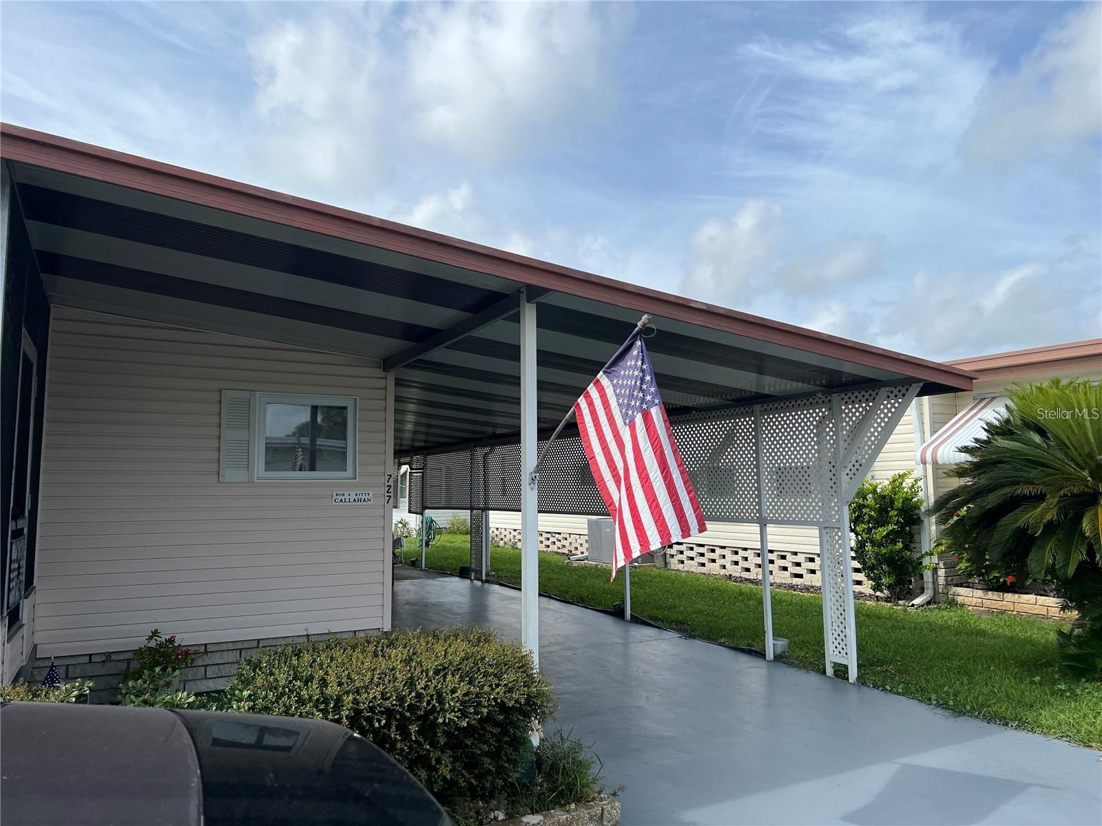 Image 2 of 26 For 727 Sugar Palm Street