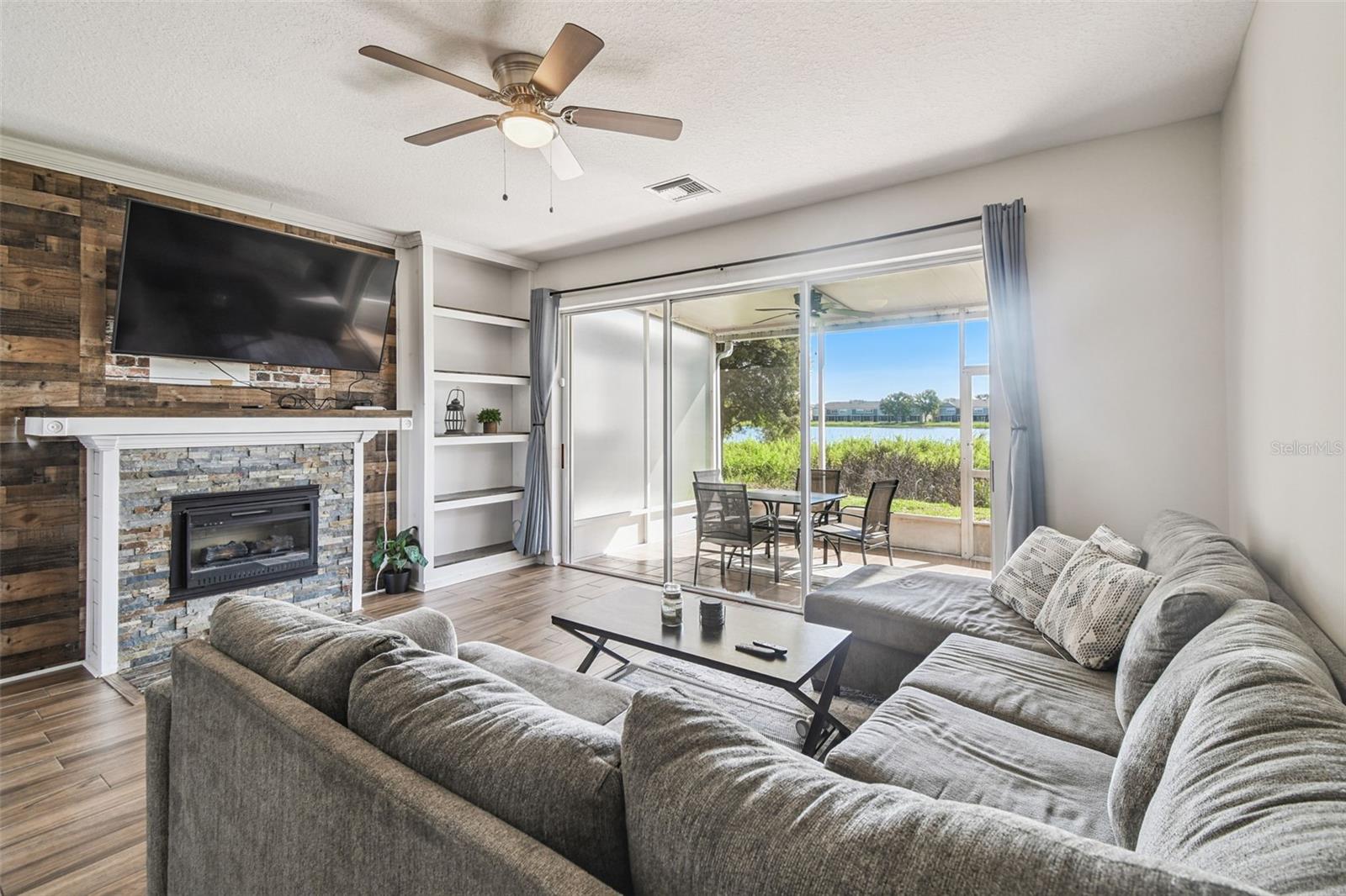 Image 15 of 44 For 4922 Barnstead Drive