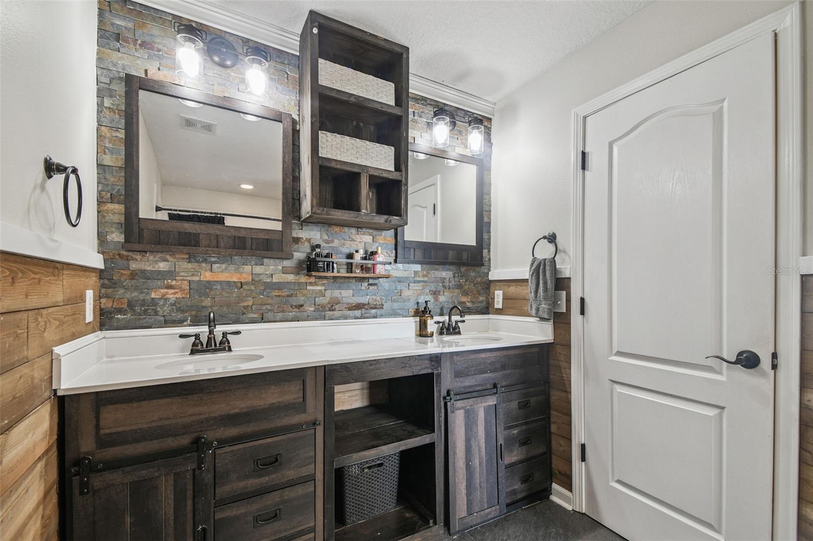 Image 22 of 44 For 4922 Barnstead Drive