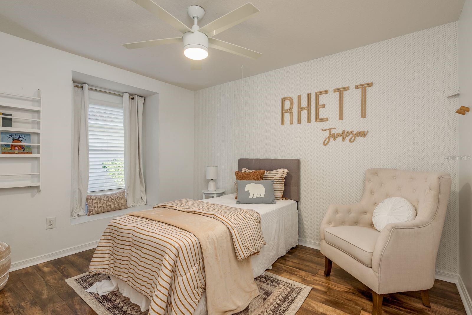 Listing photo id 16 for 12425 Seabrook Drive