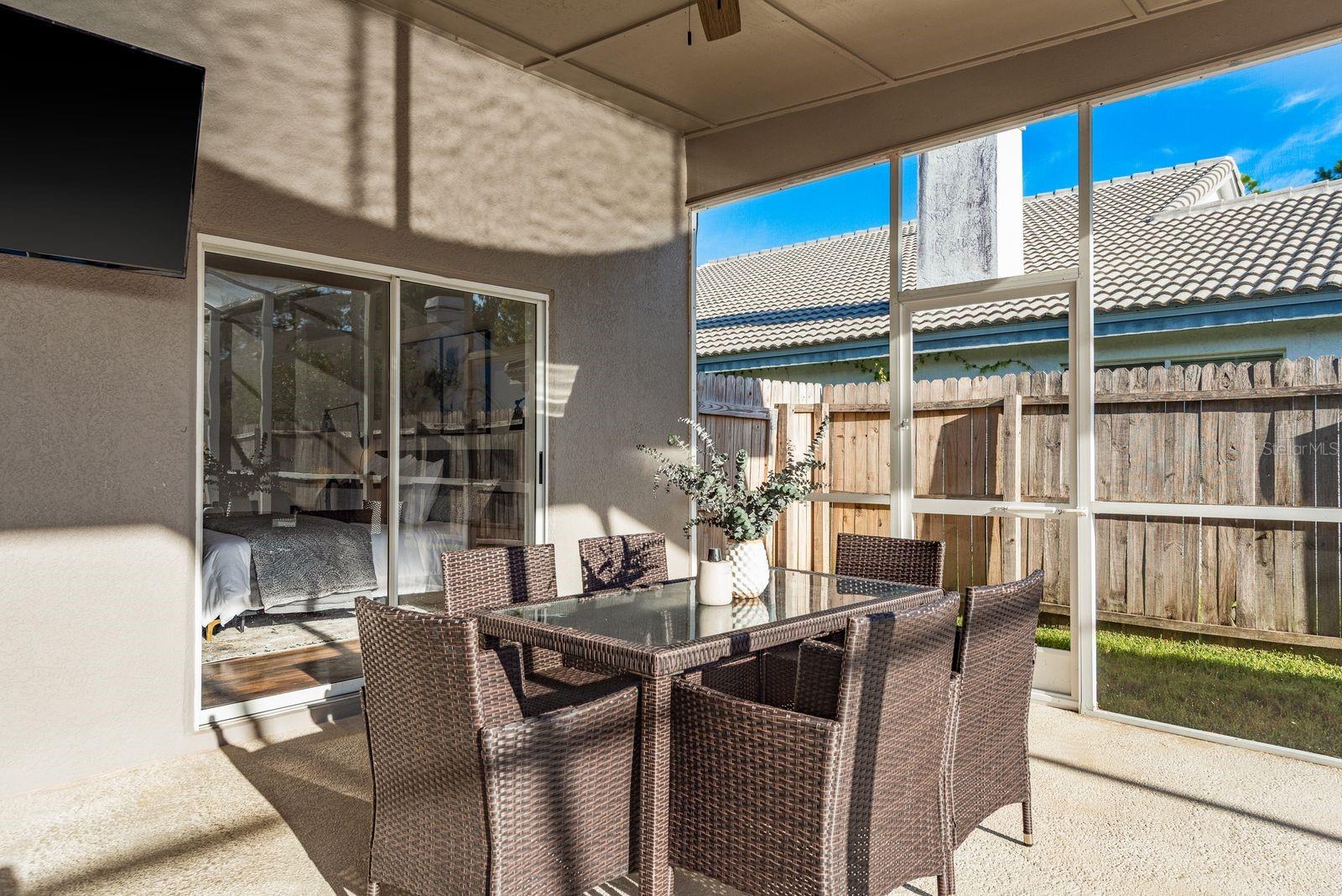 Listing photo id 26 for 12425 Seabrook Drive