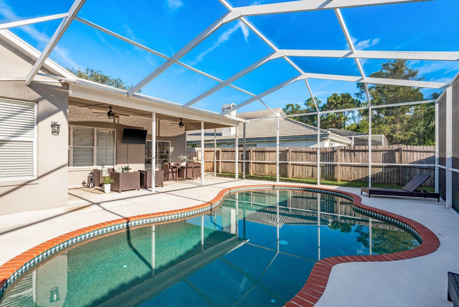 Listing photo id 46 for 12425 Seabrook Drive