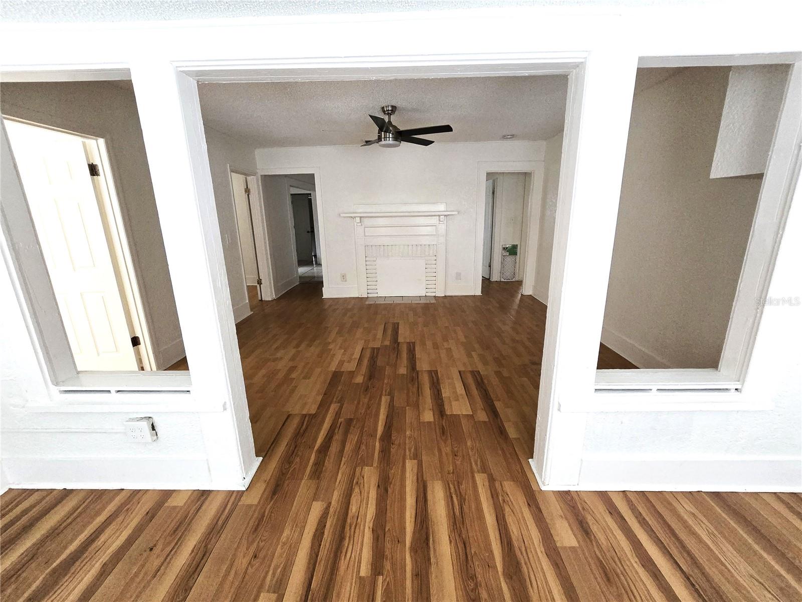 Image 2 of 25 For 835 Newton Avenue S