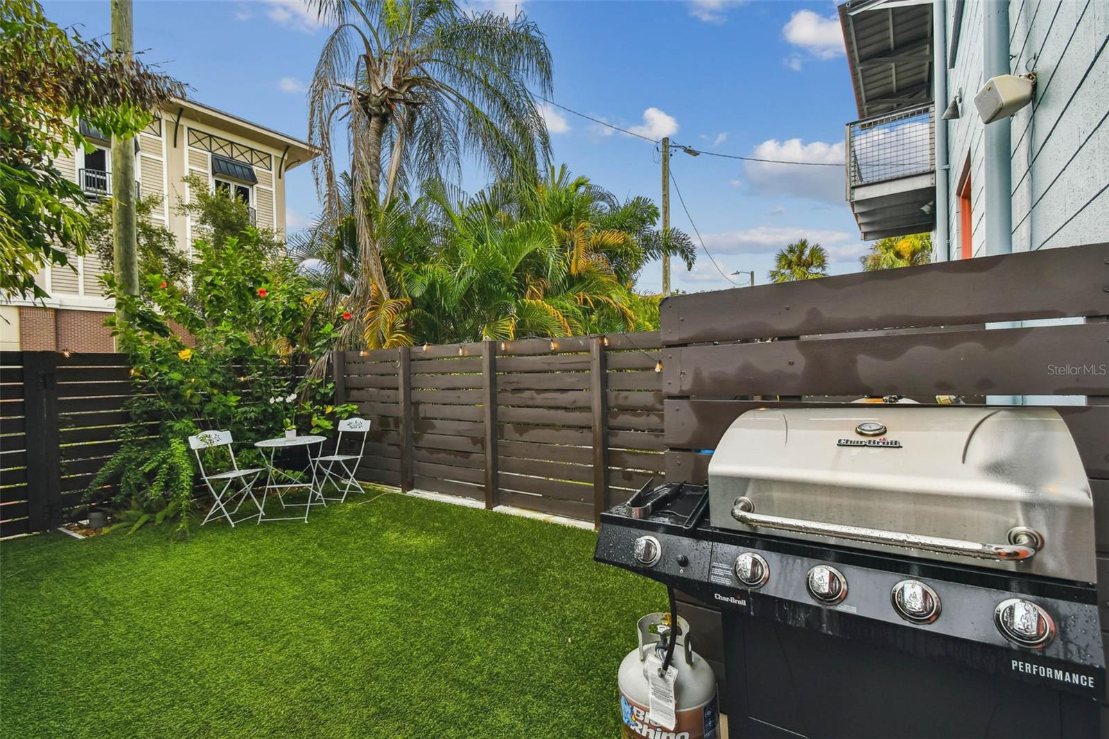 Image 30 of 35 For 2505 Azeele Street