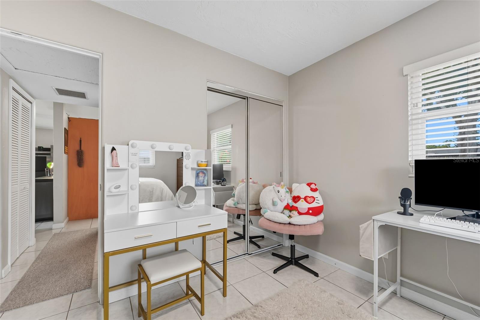Image 15 of 25 For 5240 16th Avenue N