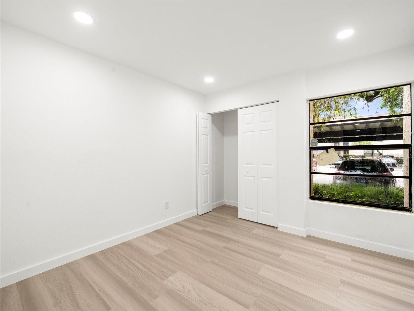 Image 14 of 23 For 7877 Niagara Avenue 1802