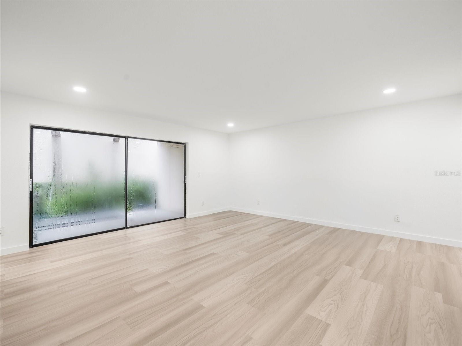 Image 9 of 23 For 7877 Niagara Avenue 1802