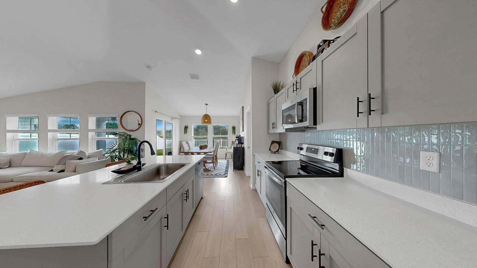 Image 11 of 32 For 12628 Tannencrest Drive