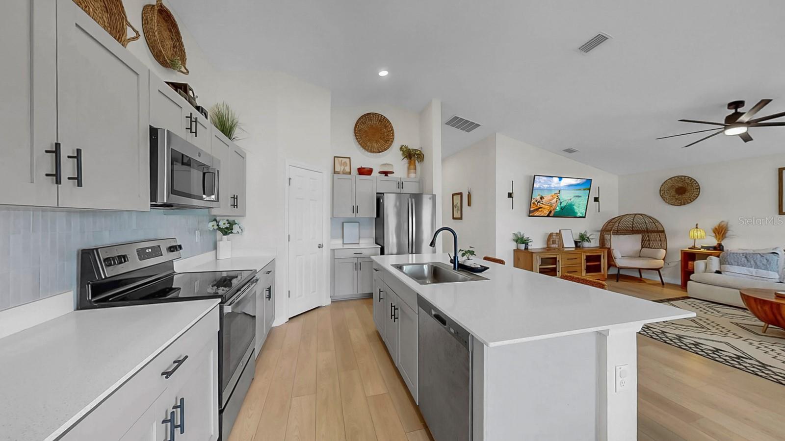 Image 12 of 32 For 12628 Tannencrest Drive