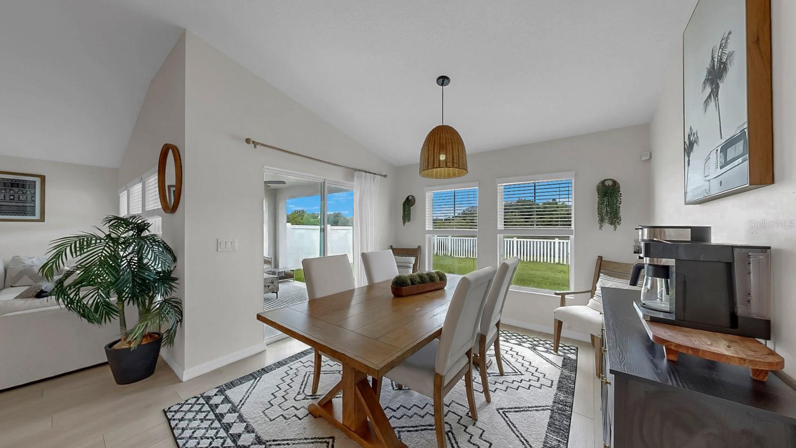 Image 14 of 32 For 12628 Tannencrest Drive