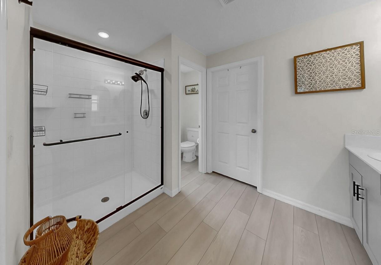 Image 22 of 32 For 12628 Tannencrest Drive